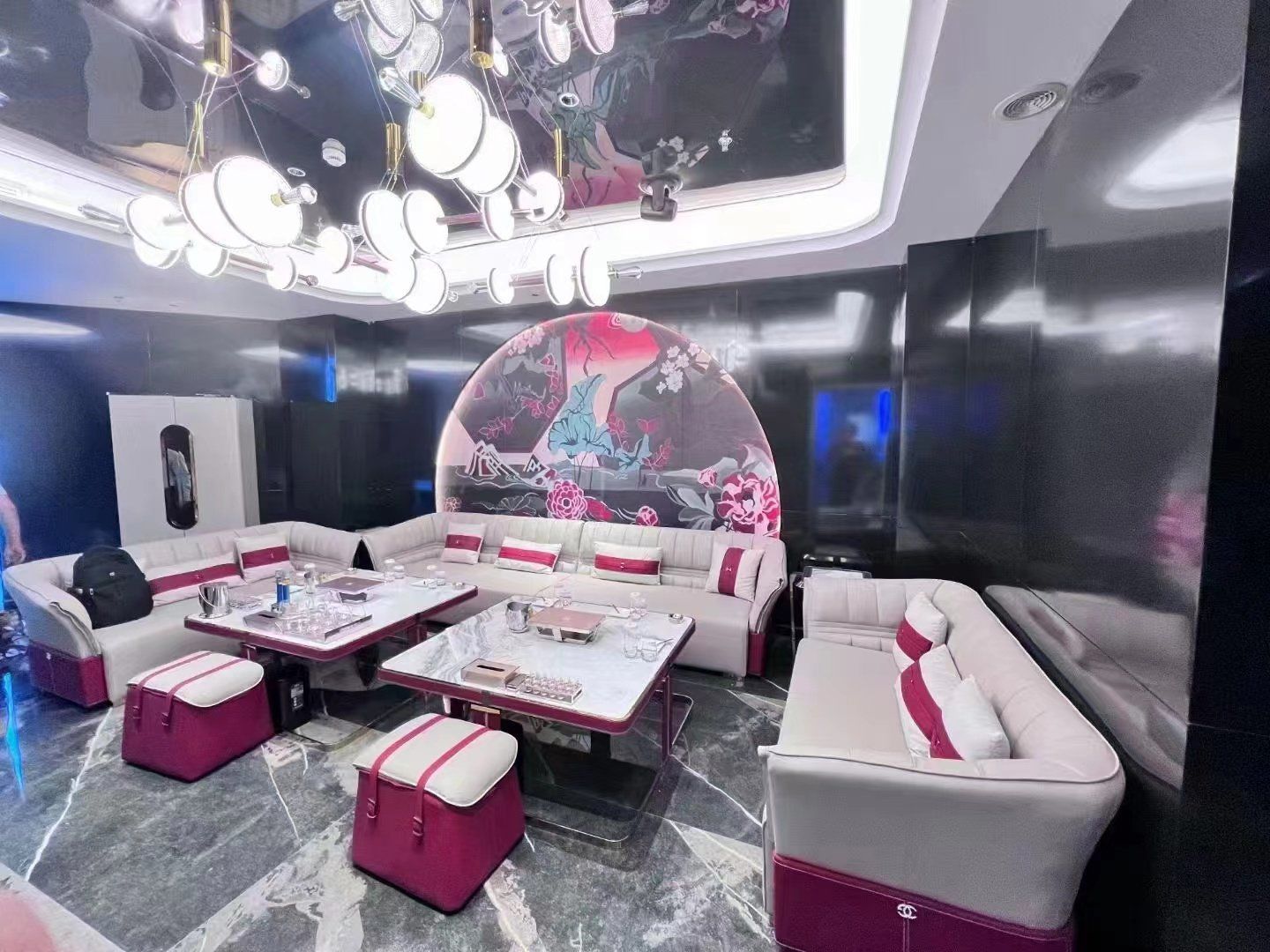 绥化商务ktv：中低端区别-肇东市ktv预定